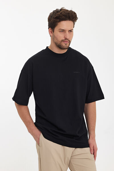 OVERSIZE T-SHIRT