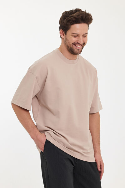 OVERSIZE T-SHIRT