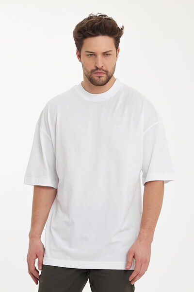 OVERSIZE T-SHIRT