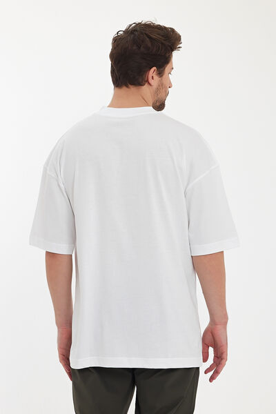 OVERSIZE T-SHIRT